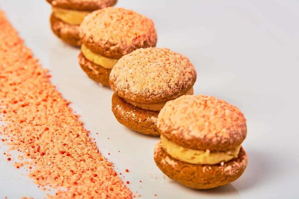 Mini Molasses Crisp Candied Ginger and Speculoos