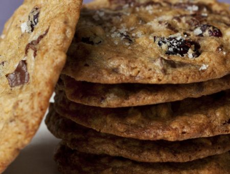 Chocolate Oatmeal Chunk Cookies