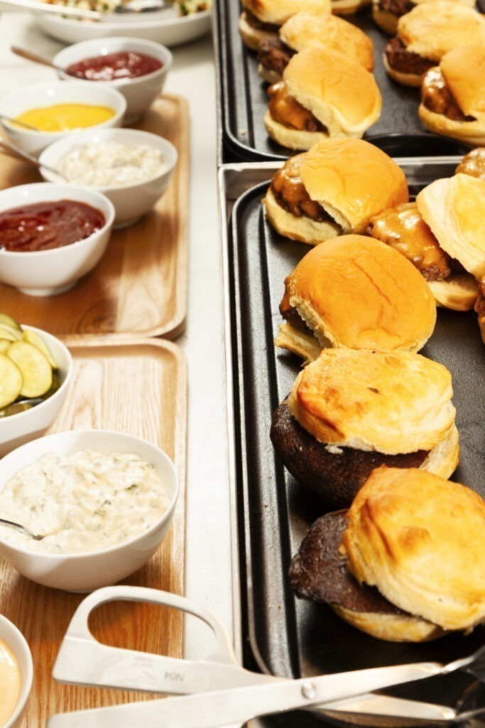 BURGERS SLIDERS